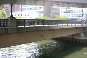 今橋