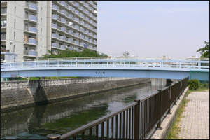 放出新橋