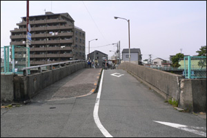 森巣橋